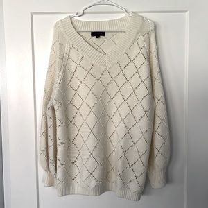 Off white Suzanne Betro pull over v-neck sweater
